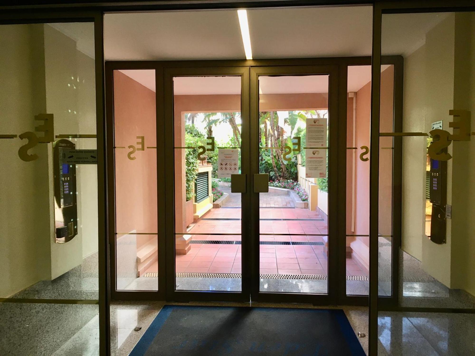 Monaco, Elegant & Quiet Renovated Apartment, In Fontvieille District, With Terrace & Pool, 15Min Walk To Port Hercule Monte Carlo Exterior foto